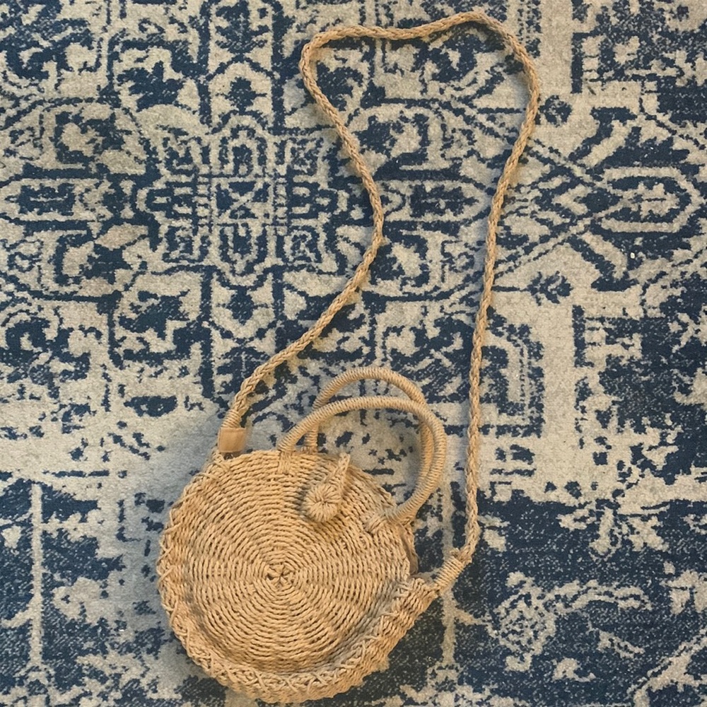 Straw purse